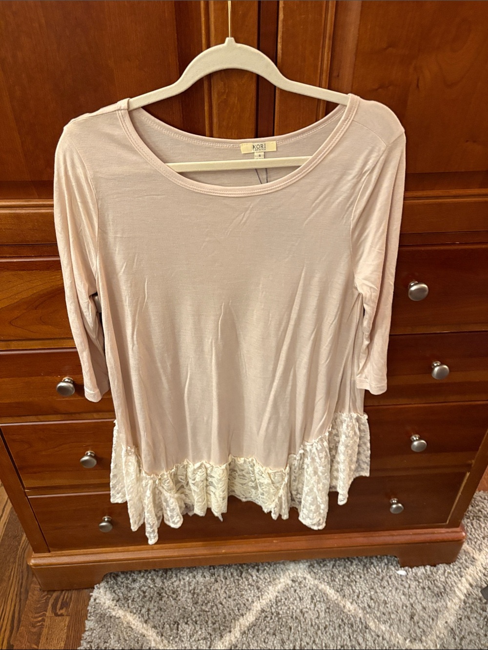 Kori Cream Lace-Hem 3/4 Sleeve Tunic